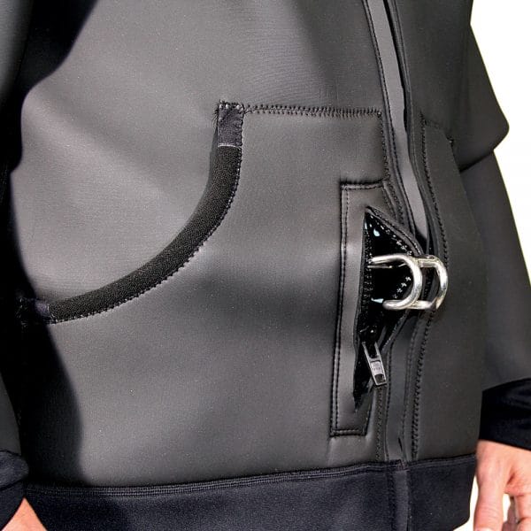 X215UF_05HZ_Playa_Harness_Zip_open_with_harness_WEB